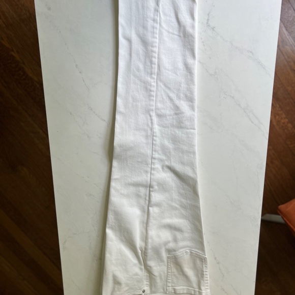 Gloria Vanderbilt Amanda style jeans - Picture 2 of 5